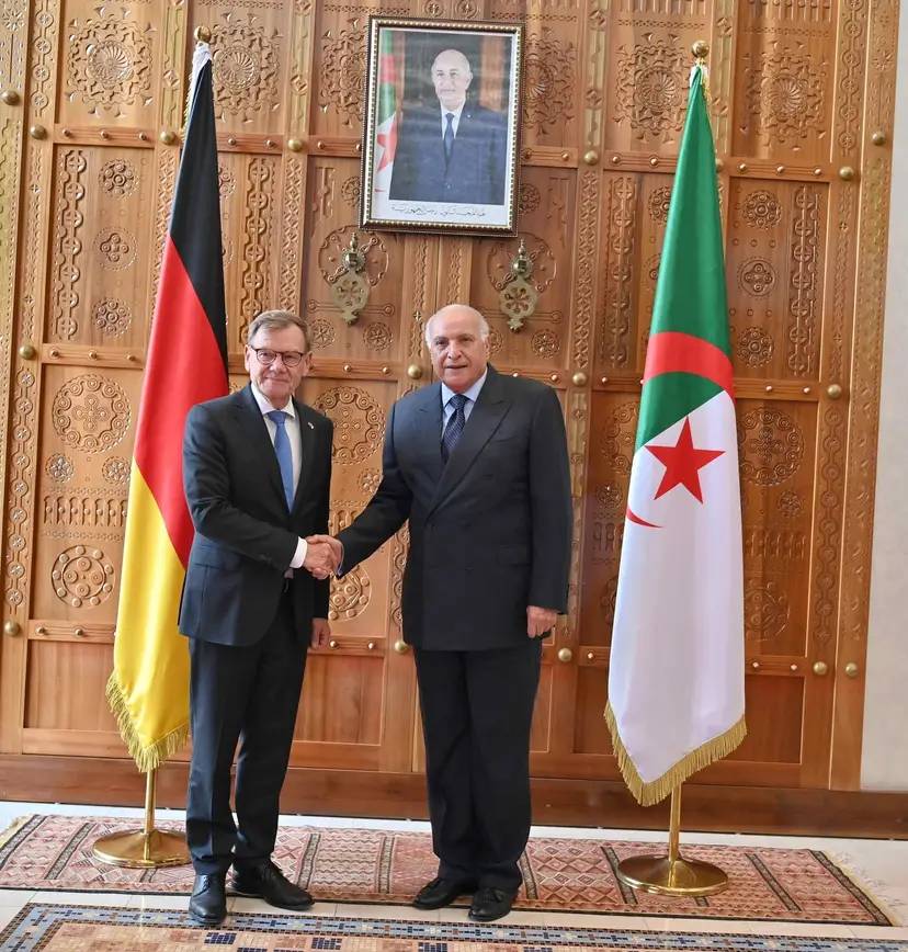 Mr Attaf receives the Minister for Foreign Affairs of the Federal Republic of Germany