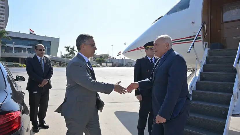 بتكليف من رئيس الجمهورية، السيد عطاف يحل بالقاهرة للمشاركة في أشغال الدورة العادية ال166 لمجلس جامعة الدول العربية